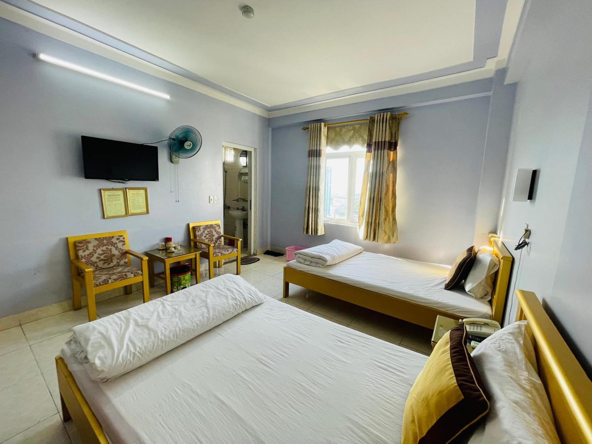 Khach San Ngoc Ly 8 Hotel Thanh Hóa Екстериор снимка